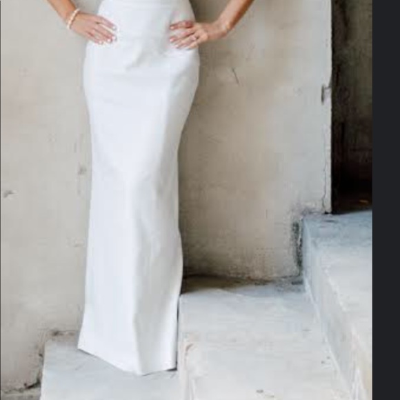 Designer wedding gown - Picture 10 of 10